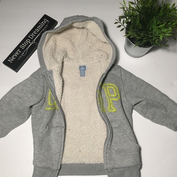 🌈GAP KIDS SWEATSHIRT - Picture 2 of 4